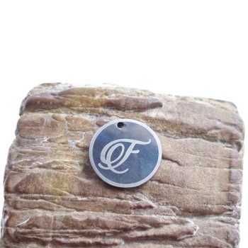 Charms lettera F tonda 18 mm 5 pezzi