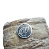 Charms lettera V tonda 18 mm 5 pezzi (CioV) - pietreeminuterie.com