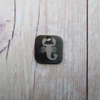 Charms con segno zodiacale inciso a laser Scorpione 15 mm pacco da 1 pezzo 